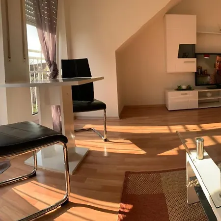 Апартаменты Zv-scholtz Burghausen, Mozartstr.15 Ap-52 *