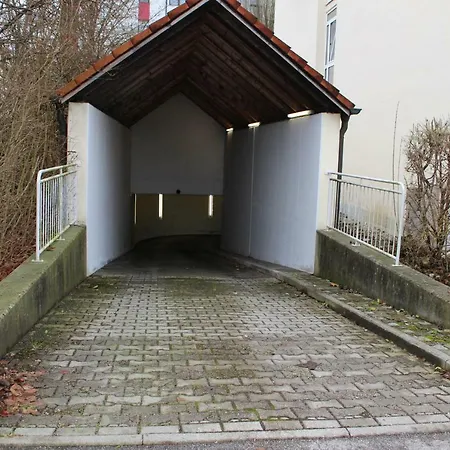 Zv-scholtz Burghausen, Mozartstr.15 Ap-52