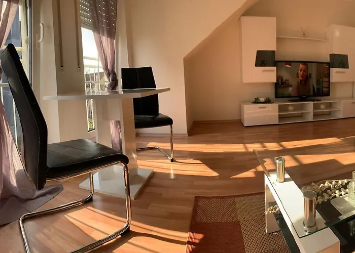 Daire Zv-scholtz Burghausen, Mozartstr.15 Ap-52 *